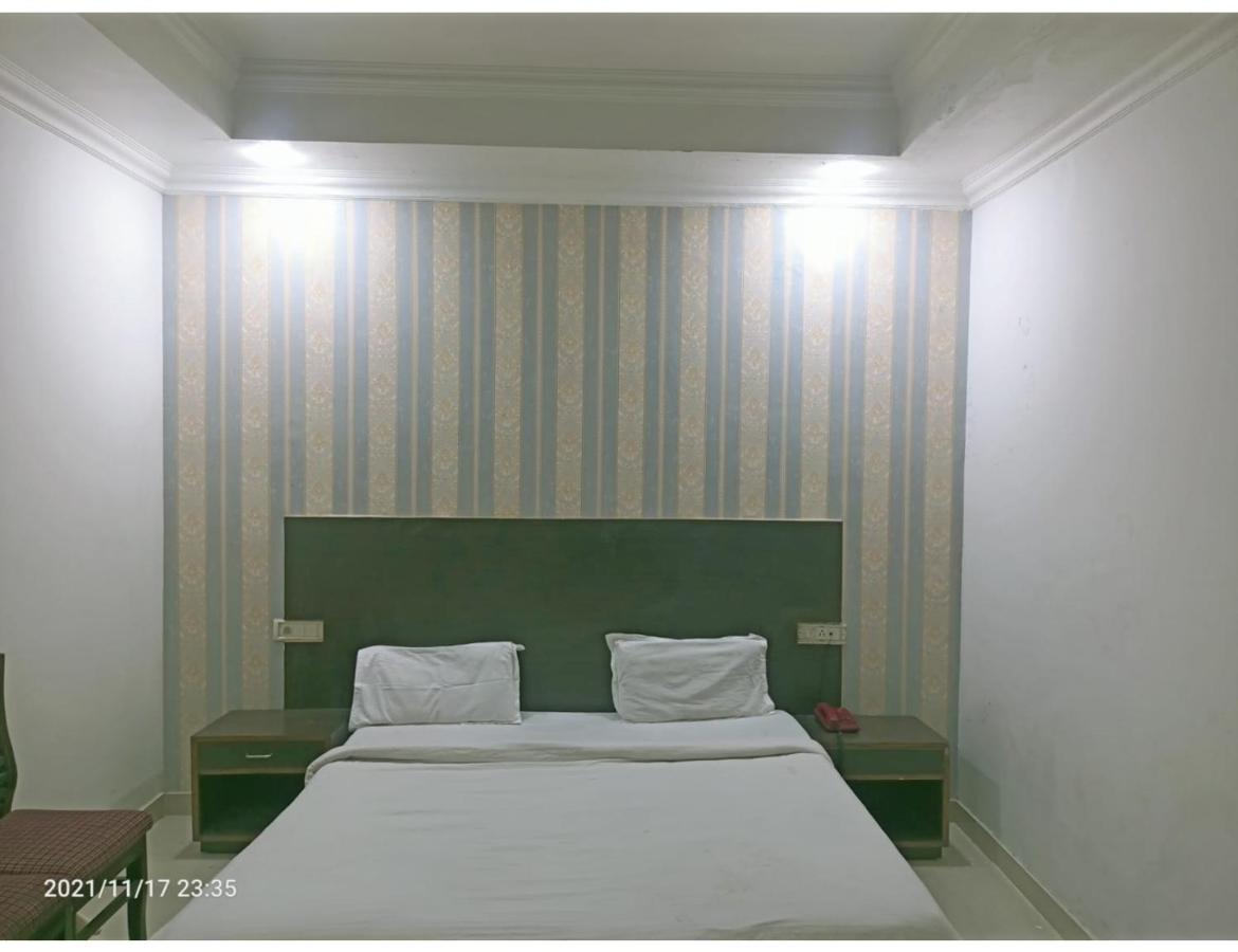 Hotel Kishore International, Amritsar Exteriér fotografie