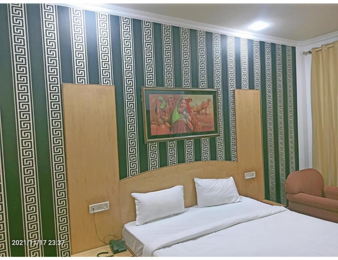 Hotel Kishore International, Amritsar Exteriér fotografie