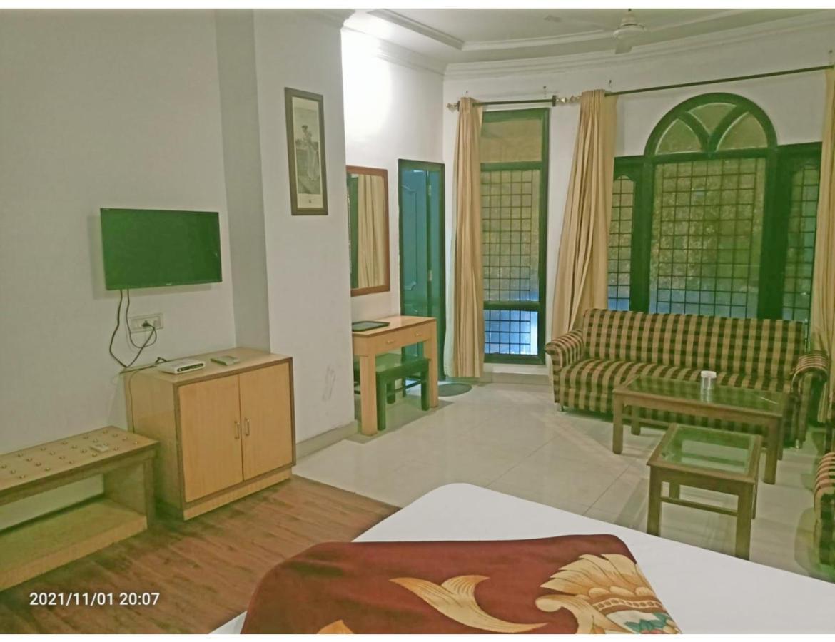 Hotel Kishore International, Amritsar Exteriér fotografie
