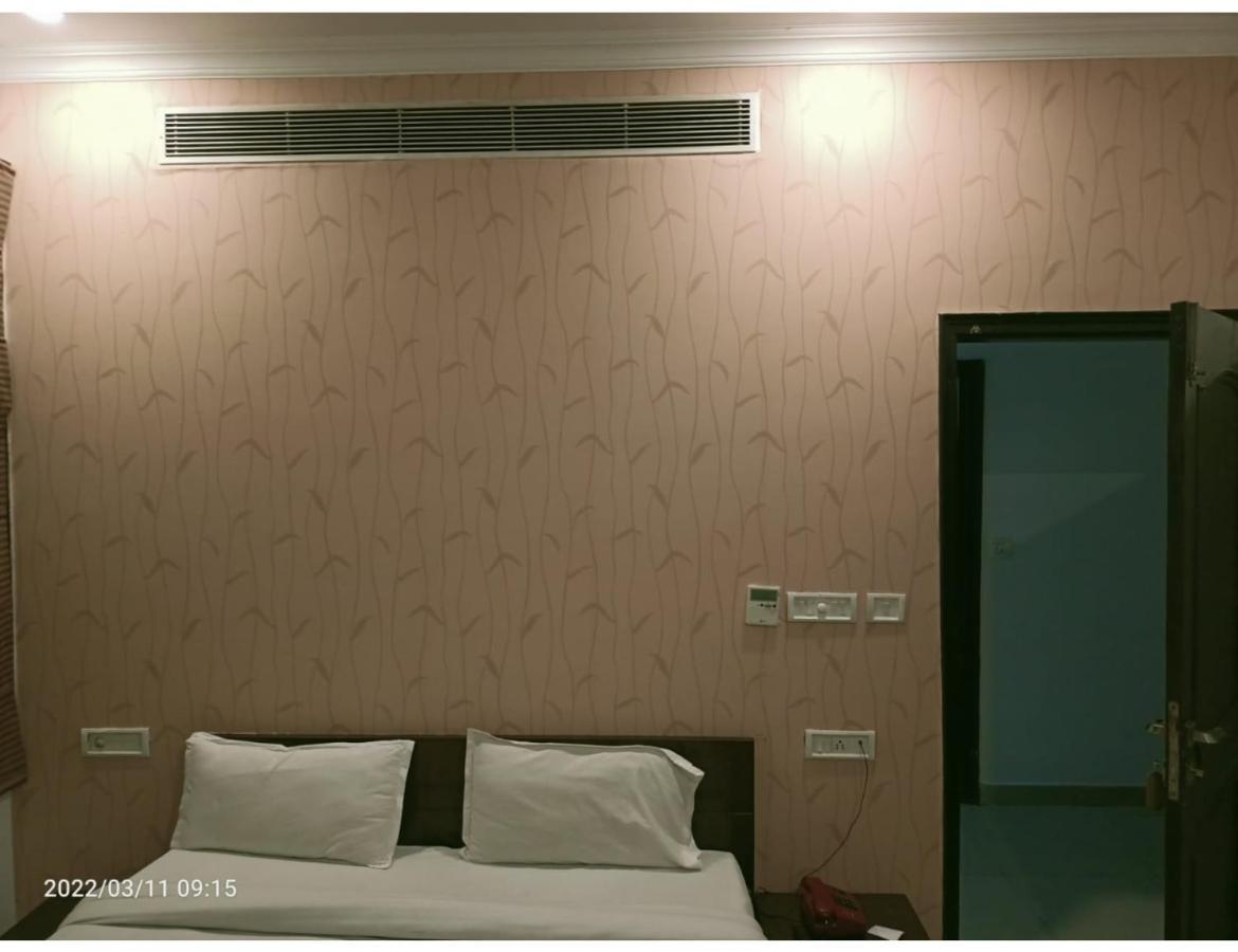 Hotel Kishore International, Amritsar Exteriér fotografie
